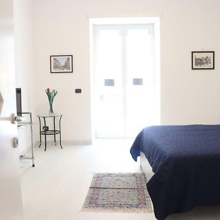 Apartament A Tre Passi Dal Duomo Neapol Zewnętrze zdjęcie