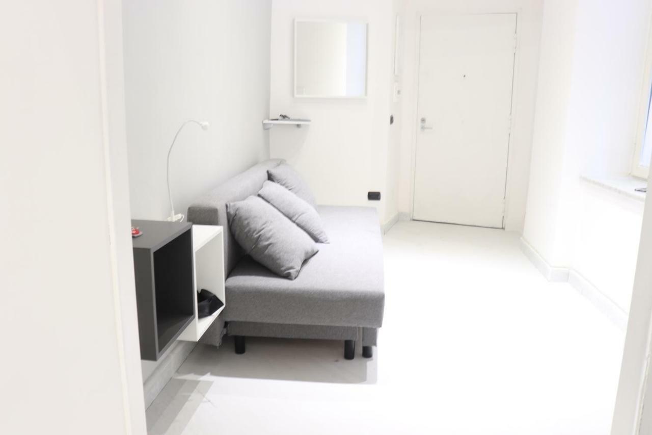 Apartament A Tre Passi Dal Duomo Neapol Zewnętrze zdjęcie