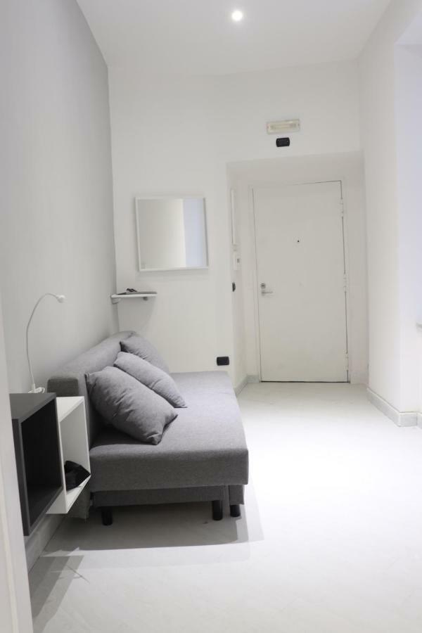 Apartament A Tre Passi Dal Duomo Neapol Zewnętrze zdjęcie